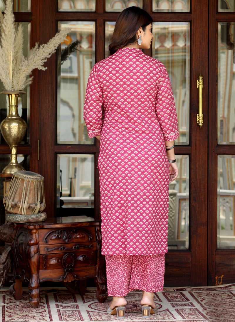 Miravan Floral Printed Pink Kurta Set for Women - Image 4